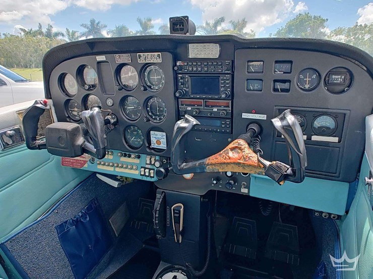 1972-cessna-172m-skyhawk-airplane-image-40