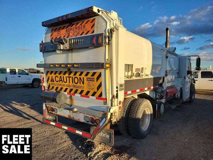 2014-international-workstar-7400-image-4