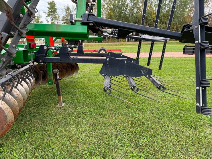 john-deere-2623-image-40