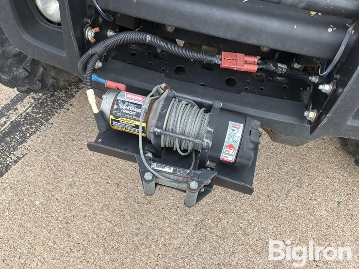 2016-john-deere-gator-image-14