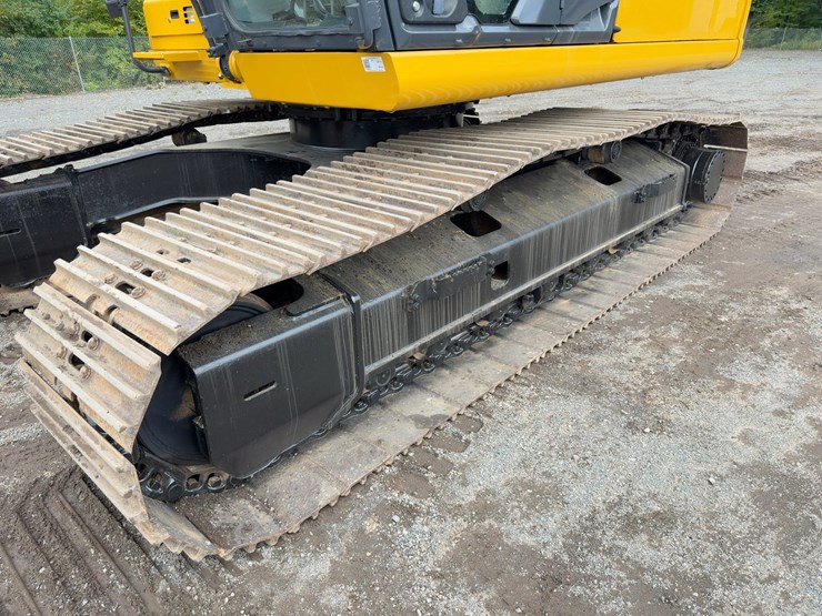 2016-deere-300g-lc-image-30