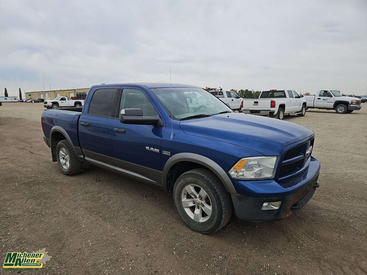 dodge-1500-image-2