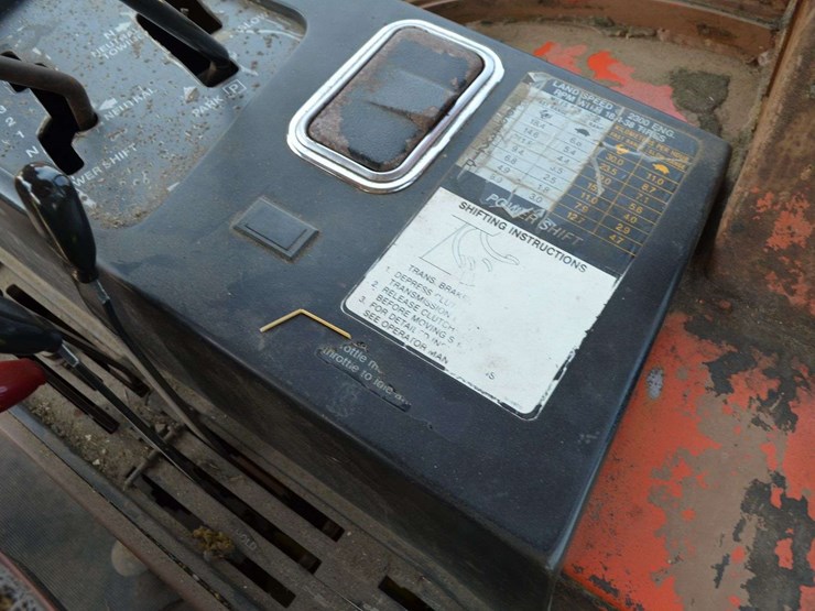 allis-chalmers-8030-image-26