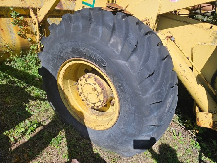 #2533-•-bucyrus-erie-200-4-series-iii-dynahoe-backhoe-image-51