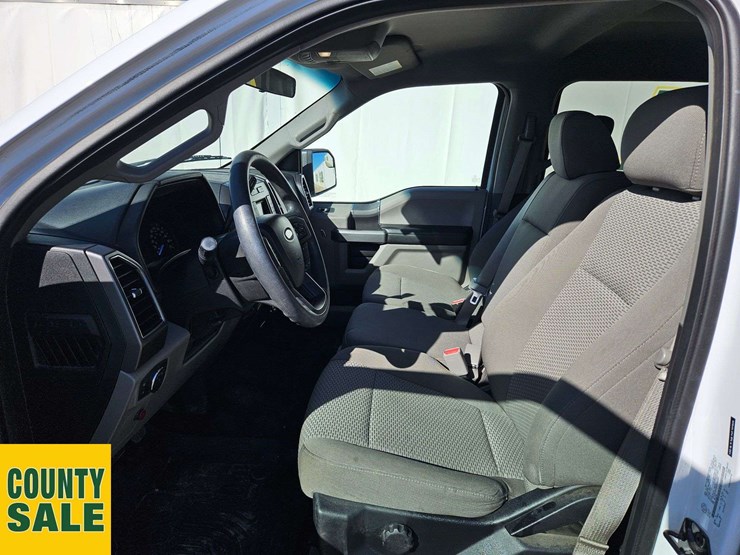 2017-ford-f150-image-12