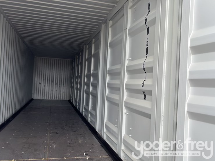 2026-40'-multi-door-container,-4-door,-lock-box,-side-forklift-pockets-image-12