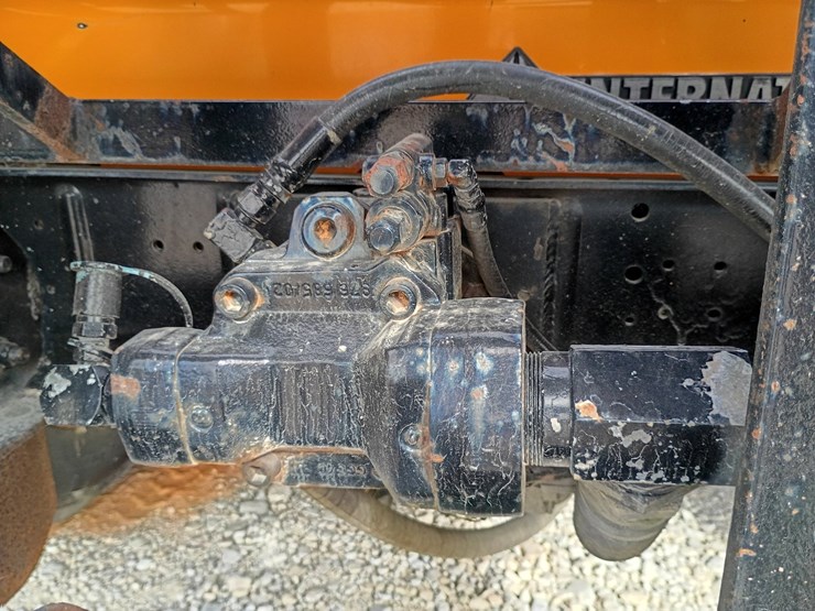 2000-international-4900-image-70