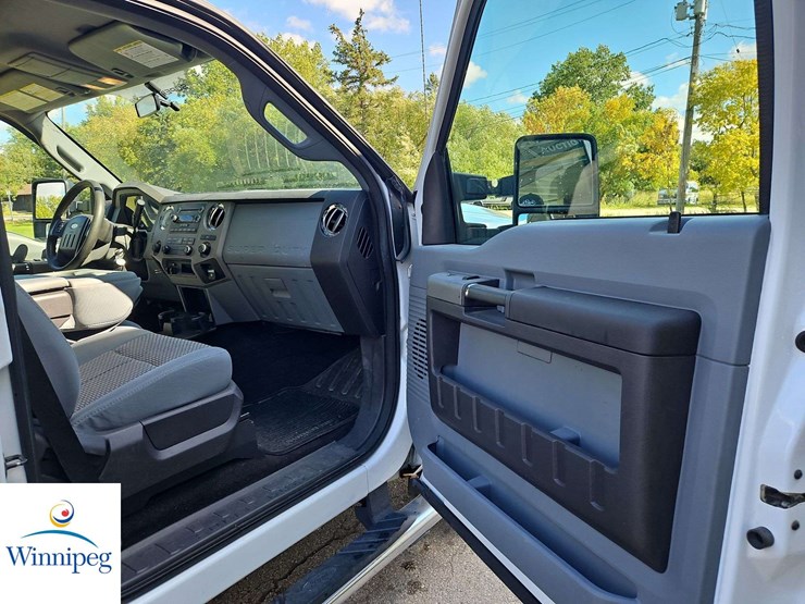 2011-ford-f250-image-19