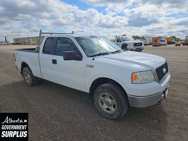 2007-ford-f150-xlt-image-2