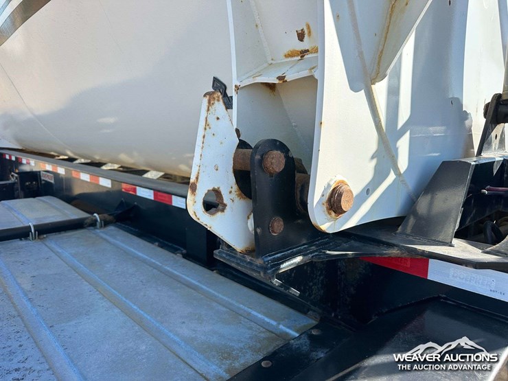2015-doepker-sd17799-l-t/a-side-dump-trailer-image-26