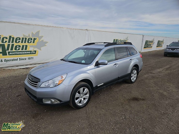 2012-subaru-outback-image-1