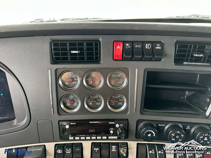 kenworth-t880-image-22
