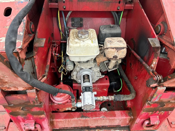 trail-king-tk110hdg-image-33