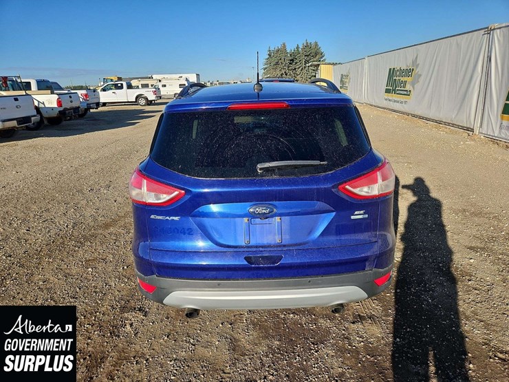 2016-ford-escape-se-image-6