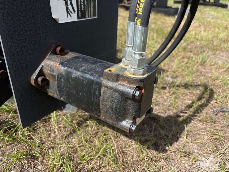2025-pabreak-72in-hydraulic-rotary-tiller-skid-steer-attachment-image-5