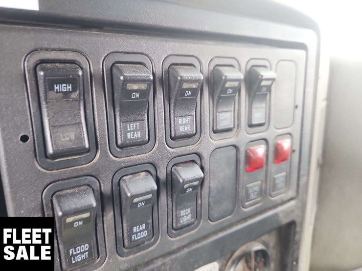 2013-international-durastar-4400-image-20