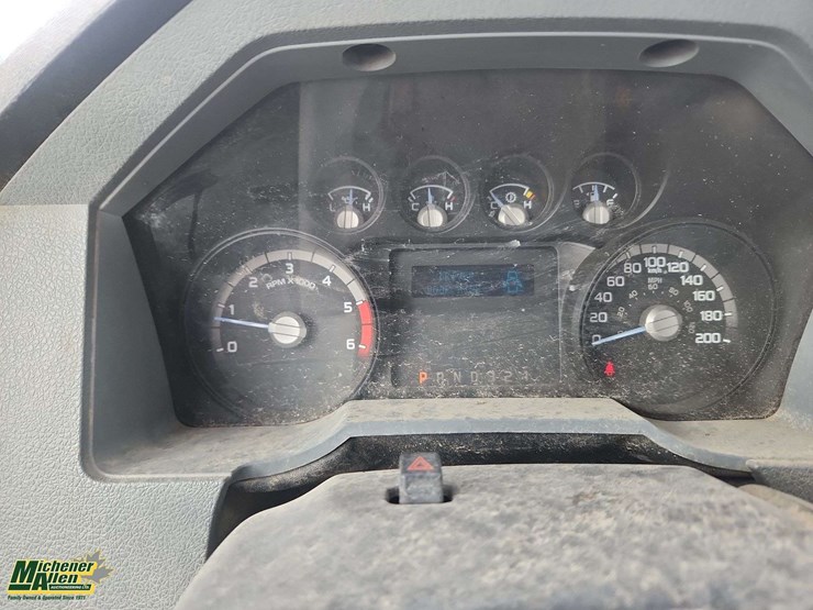 2011-ford-f450-image-16
