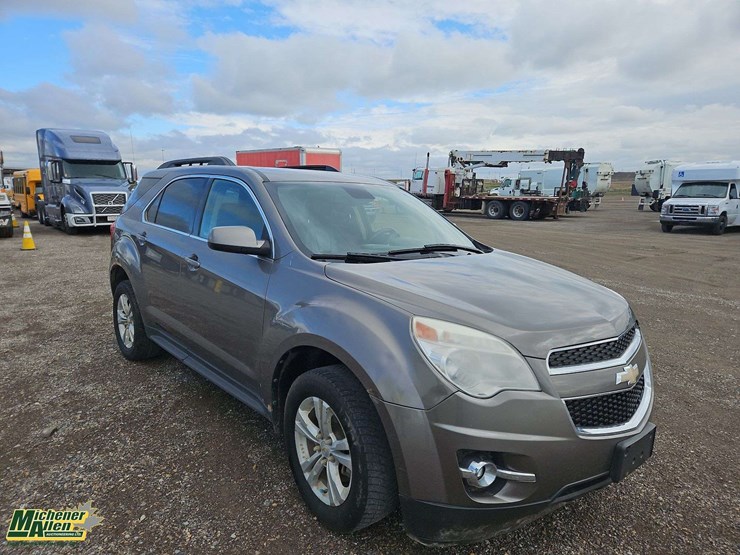 2012-chevrolet-equinox-lt-image-2