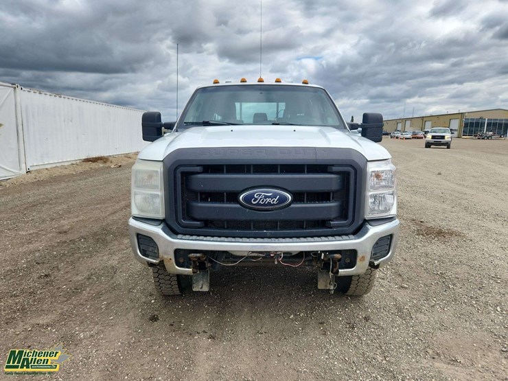 2012-ford-f350-image-8