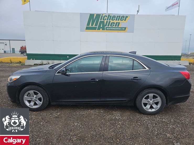 2015-chevrolet-malibu-ls-4dr-sedan-image-5