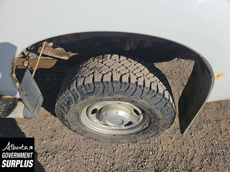 2011-ford-f350-image-10