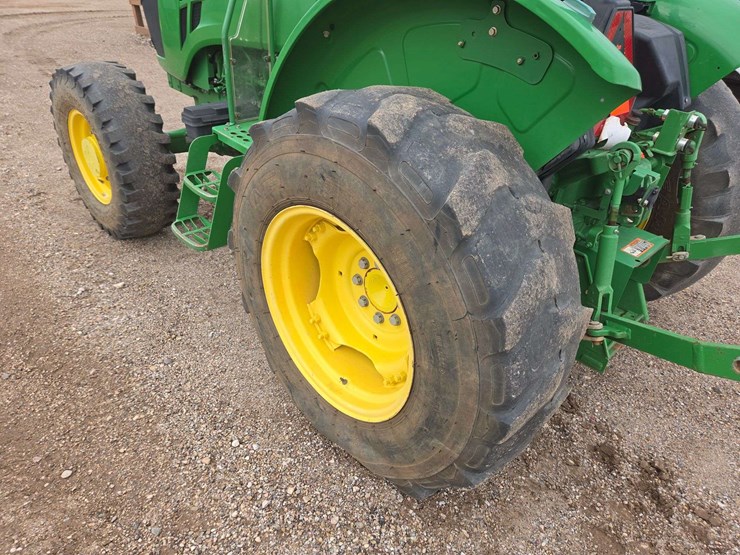 john-deere-5045e-image-5