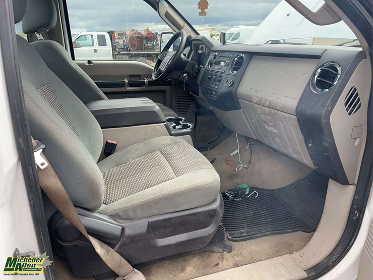 2008-ford-f550-image-14