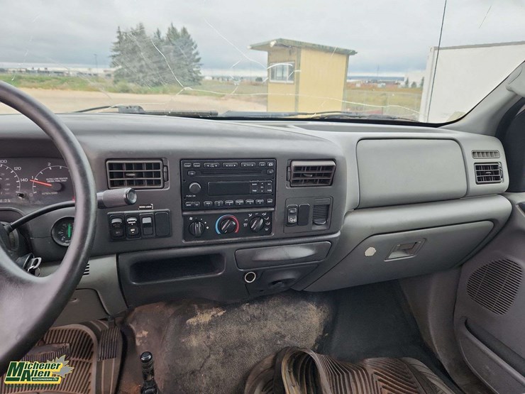 2008-ford-f750-image-22