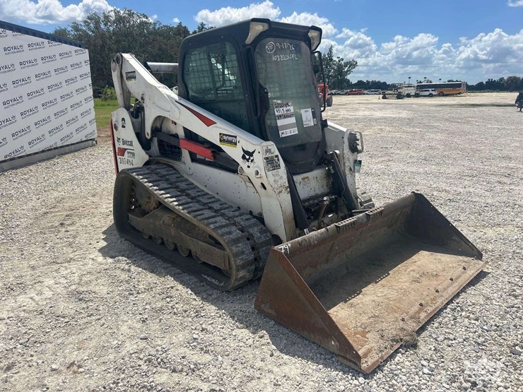 2020-bobcat-t770-image-2