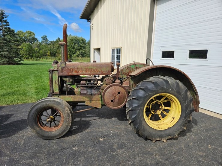 john-deere-model-a-image-2