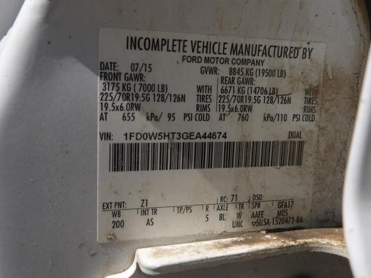 2016-ford-f550-image-25