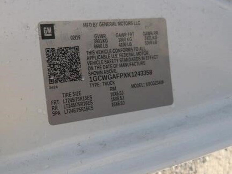 2019-utility-van-image-22