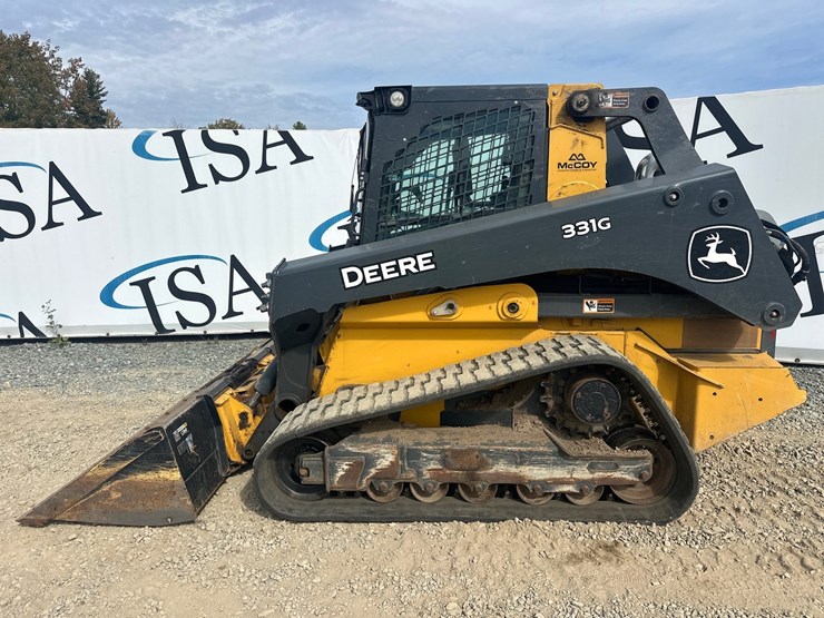 2020-deere-331g-image-2
