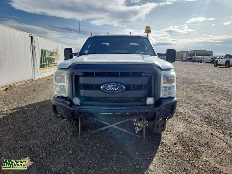 2013-ford-f350-image-8