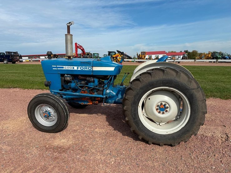 ford-3600-image-6