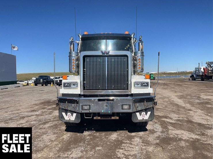 2018-western-star-4900-image-8