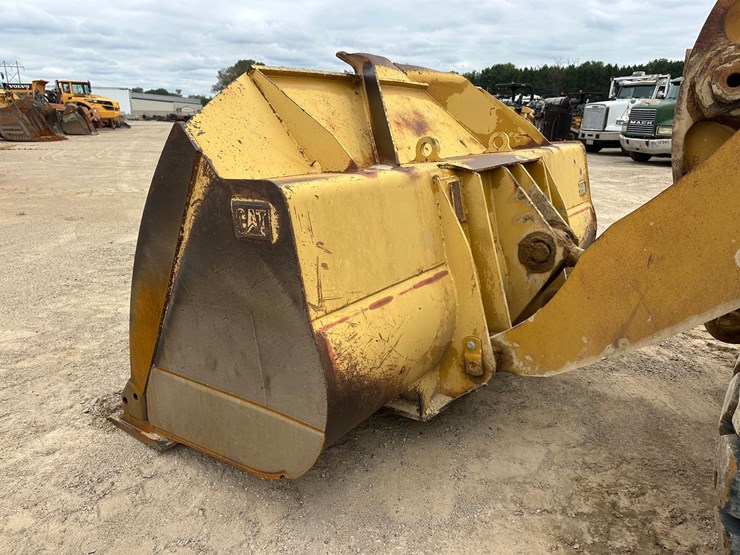2014-caterpillar-972k-image-10