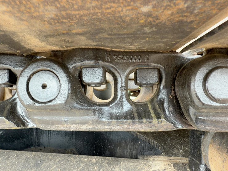 2016-deere-300g-lc-image-28