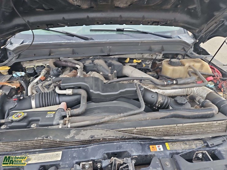 2011-ford-f350-image-30