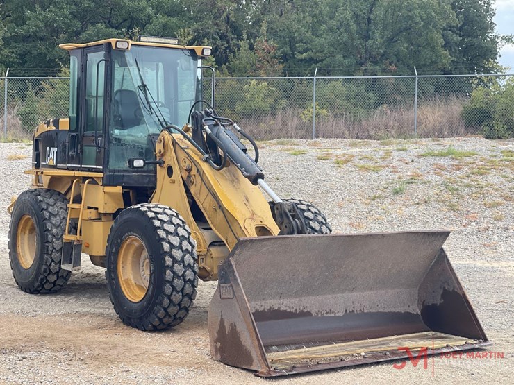 2001-caterpillar-924g-image-1