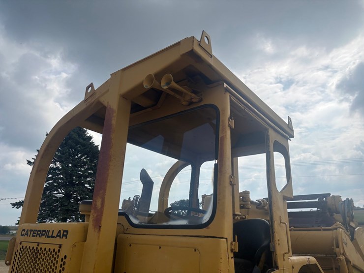 caterpillar-613-image-11