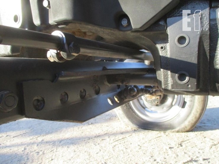 2009-case-ih-farmall-65c-image-17