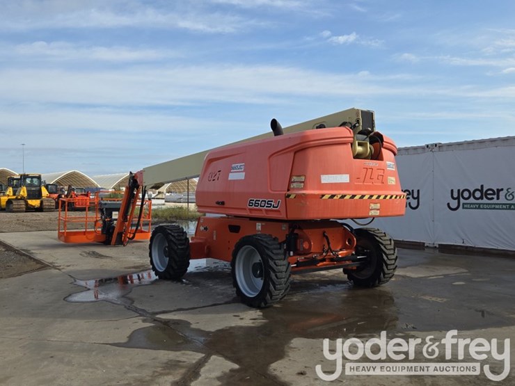 2022-jlg-660sj-image-3