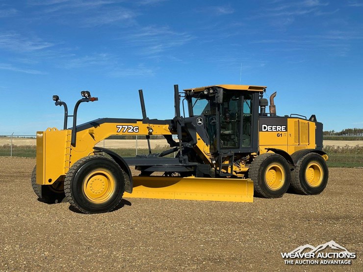 john-deere-15-image-1