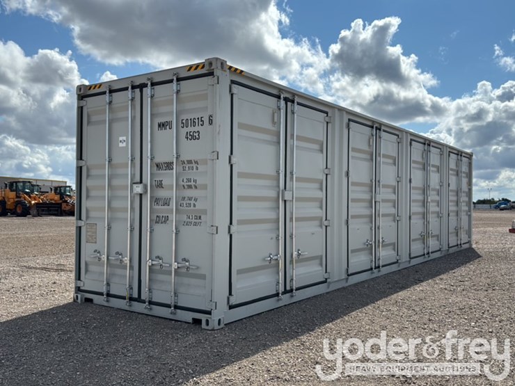 2026-40'-multi-door-container,-4-door,-lock-box,-side-forklift-pockets-image-1