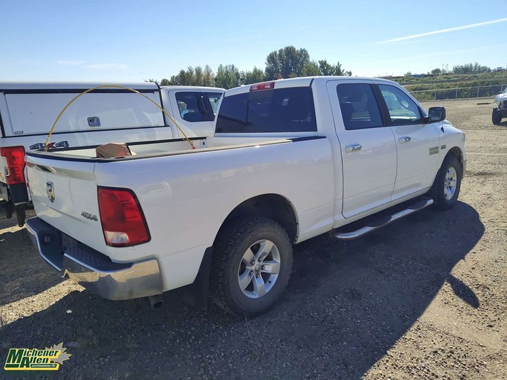 2014-dodge-1500-image-4