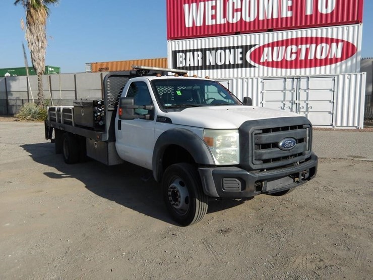 2016-ford-f550-xlt-image-2
