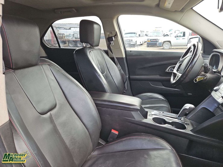 2012-chevrolet-equinox-lt-image-17