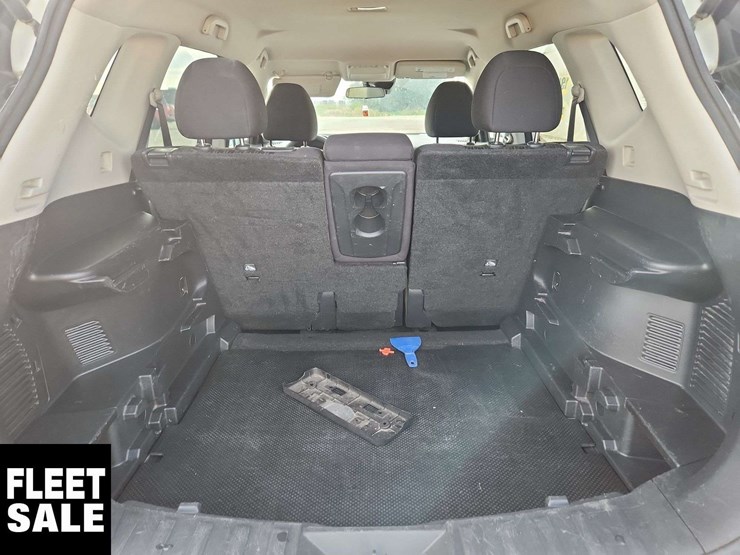 2019-nissan-rogue-image-16