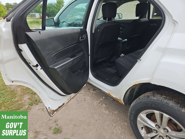 2016-chevrolet-equinox-image-23